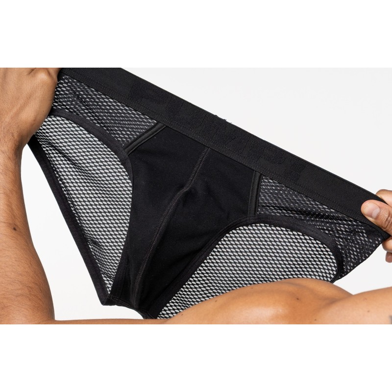 PUMP 12093 Undercover Brief